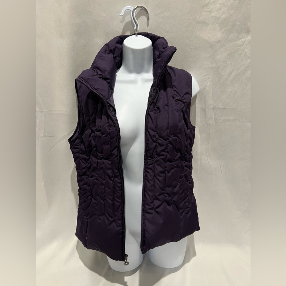 Woman’s Colebrook Purple Puffer Zip Up Vest